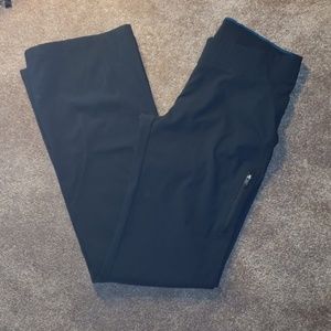 Womans Columbia omni shield pants